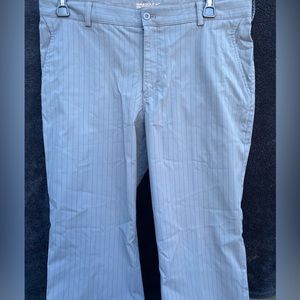 Men’s Nike golf pant